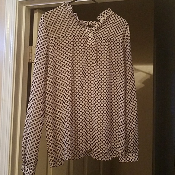 LOFT Blouse size Small - Picture 2 of 3